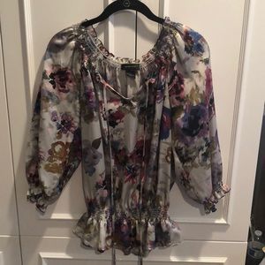 Floral blouse with banded bottom